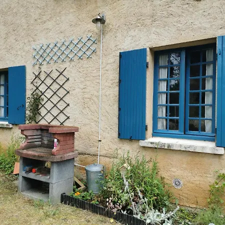 Holiday home Dordogne Crobique *